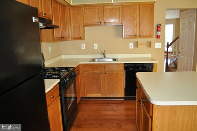 10523 Catalina Place, White Plains, MD 20695 - photo 7