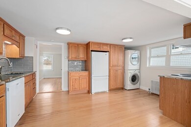 157 Lake Ave, Worcester, MA 01604 - photo 6