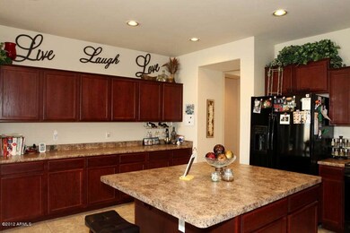 Kitchen-Island