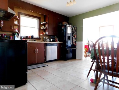 299 Hade Rd, Saint Thomas, PA 17252 - photo 4