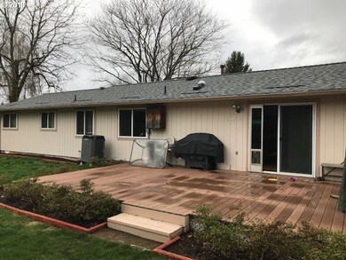 1436 NE Vista Way, Gresham, OR 97030 - photo 3