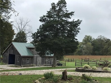 Barn with 2nd floor full apartment with LR,Kitchen