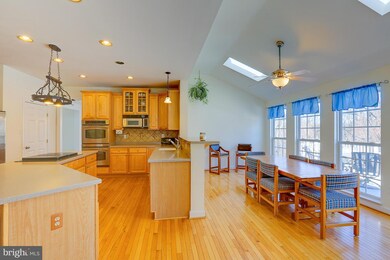 824 Queens Park Dr, Owings Mills, MD 21117 - photo 5