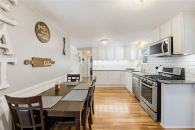 29 Dix Ave, Johnston, RI 02919 - photo 7