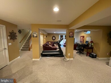 19583 Rothbury Ln, Leesburg, VA 20175 - photo 5