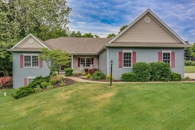 66120 Blackberry Rd-large-006-11-Welcome