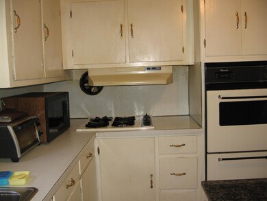 27 Oakwood Ave unit 27a, Long Branch, NJ 07740 - photo 3