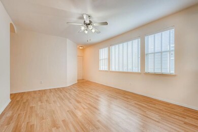 10118 Hanover Dr, Providence Village, TX 76227 - photo 4