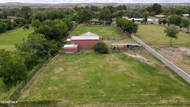 4298 Boy Scout Ln, El Paso, TX 79922 - photo 5