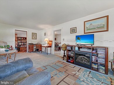 175 N Reamstown Rd, Stevens, PA 17578 - photo 4