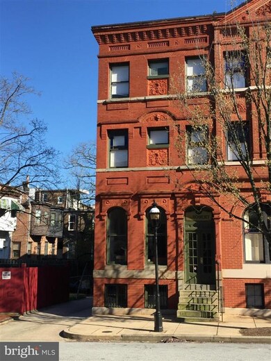 251 Robert St unit 1, Baltimore, MD 21217 - photo 2