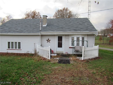 1445 Georgetown Damascus Rd, Beloit, OH 44609 - photo 3