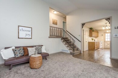 1343 Country Club Rd, Columbus, OH 43227 - photo 4