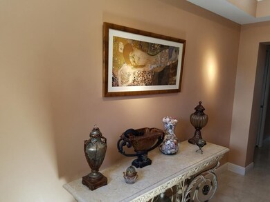 ENTRANCE FOYER