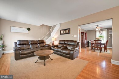421 N Brobst St, Reading, PA 19607 - photo 4