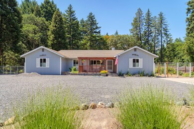 4500 Azalea Dr, Grants Pass, OR 97526 - photo 2