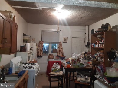 2924 E Madison St, Baltimore, MD 21205 - photo 5