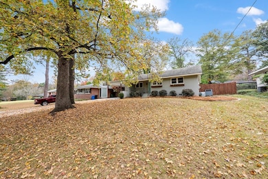 3303 Meadowbrook Dr, Columbus, GA 31907 - photo 2