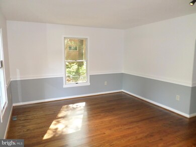 16411 Lea Dr, Bowie, MD 20715 - photo 3