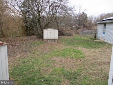 146 N Dolbow Ave, Penns Grove, NJ 08069 - photo 6