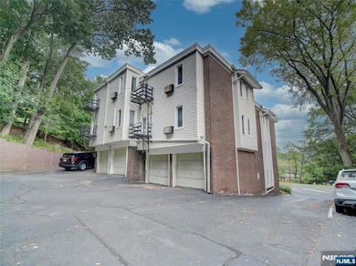 850 Bloomfield Ave unit A3, Montclair, NJ 07042 - photo 2