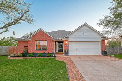 4216 Tawakon Dr, Pearland, TX 77584 - photo 2