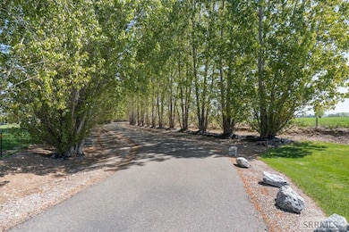 453 W 350 N, Blackfoot, ID 83221 - photo 2