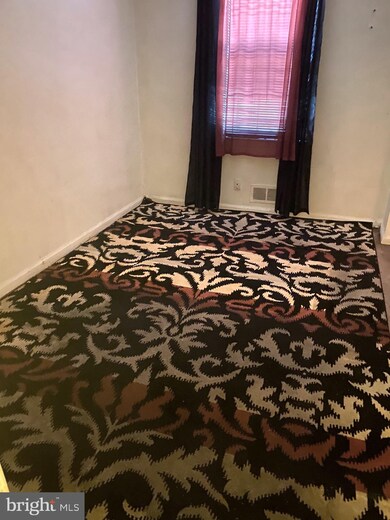 248 N Wycombe Ave, Lansdowne, PA 19050 - photo 4