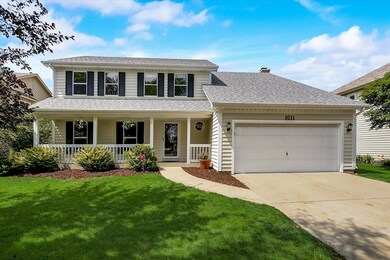 1611 Conan Doyle Rd, Naperville, IL 60564 - photo 2