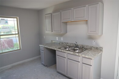 3401 3rd St, Bay City, TX 77414 - photo 7