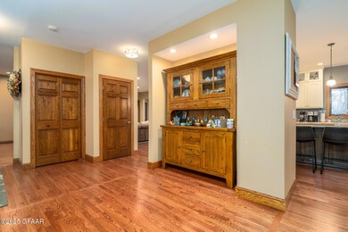 2801 69th Ave S, Grand Forks, ND 58201 - photo 5