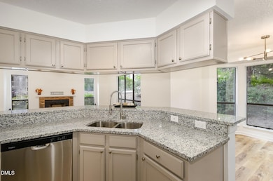 007_img_6187-edit_744