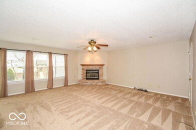 14447 Forsythia Ln, Fishers, IN 46038 - photo 7