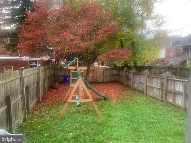 2546 N 5th St, Harrisburg, PA 17110 - photo 6