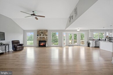 37895 Alberts Farm Dr, Purcellville, VA 20132 - photo 6