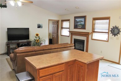 1242 Countryside Dr unit C20, Findlay, OH 45840 - photo 5