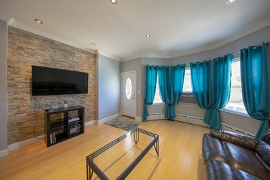 26 Winsor St, Fairhaven, MA 02719 - photo 2