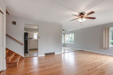 2011 N Jackson St, Waukegan, IL 60087 - photo 3