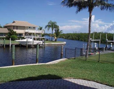 Waterfront/Dock/Pier.