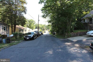 622 Elfin Ave, Capitol Heights, MD 20743 - photo 2