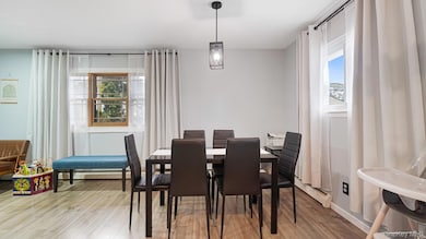 416 Fir Grove Rd, Ronkonkoma, NY 11779 - photo 6