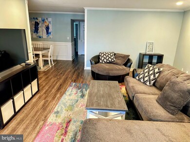 7549 Spring Lake Dr unit C2, Bethesda, MD 20817 - photo 4