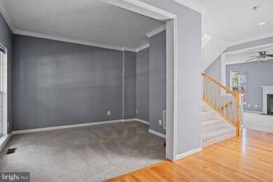 2432 Five Fathom Cir, Woodbridge, VA 22191 - photo 4