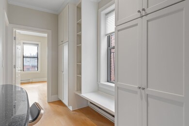 17 Follen St unit 4, Boston, MA 02116 - photo 7