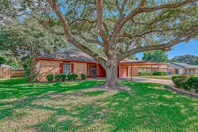 3920 Marilyn St, Rosenberg, TX 77471 - photo 3