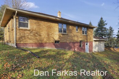 7764 Byron Center 0019