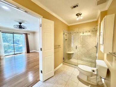 900 Bay Dr unit 54, Niceville, FL 32578 - photo 5