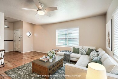 Virtually Staged Family/Entry