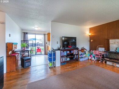 1846 Centennial Blvd, Springfield, OR 97477 - photo 6