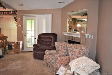 1844 Aspen Ct, New Albany, IN 47150 - photo 5